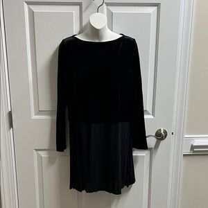 J. Jill Black Long-Sleeve Velvet Top Knit Shift Dress size small S 3256